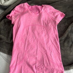 Lululemon swiftly tech